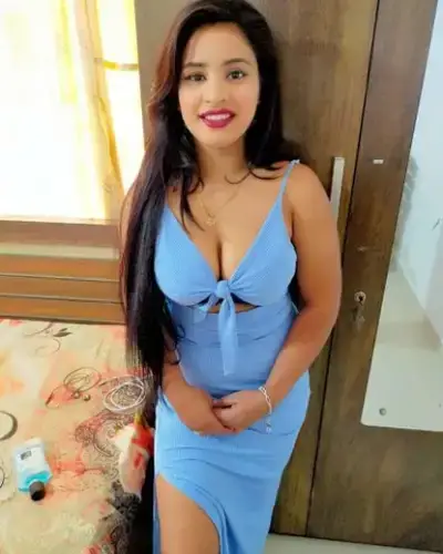Auli Escort
